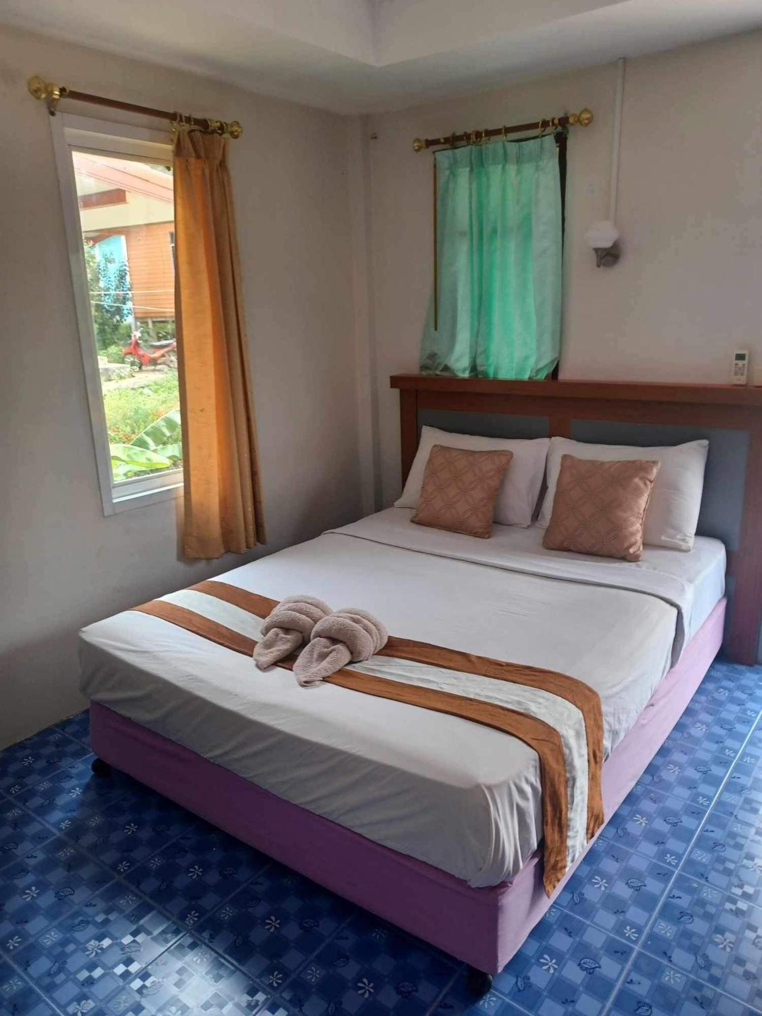 Lanta Paradise Beach Resort Ko Lanta Exterior foto